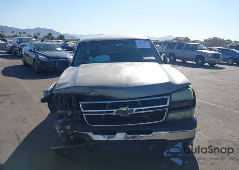 2007 Chevrolet Silverado 1500 Classic Work Truck из США, поврежденный, VIN 1GCEC19VX7Z174634